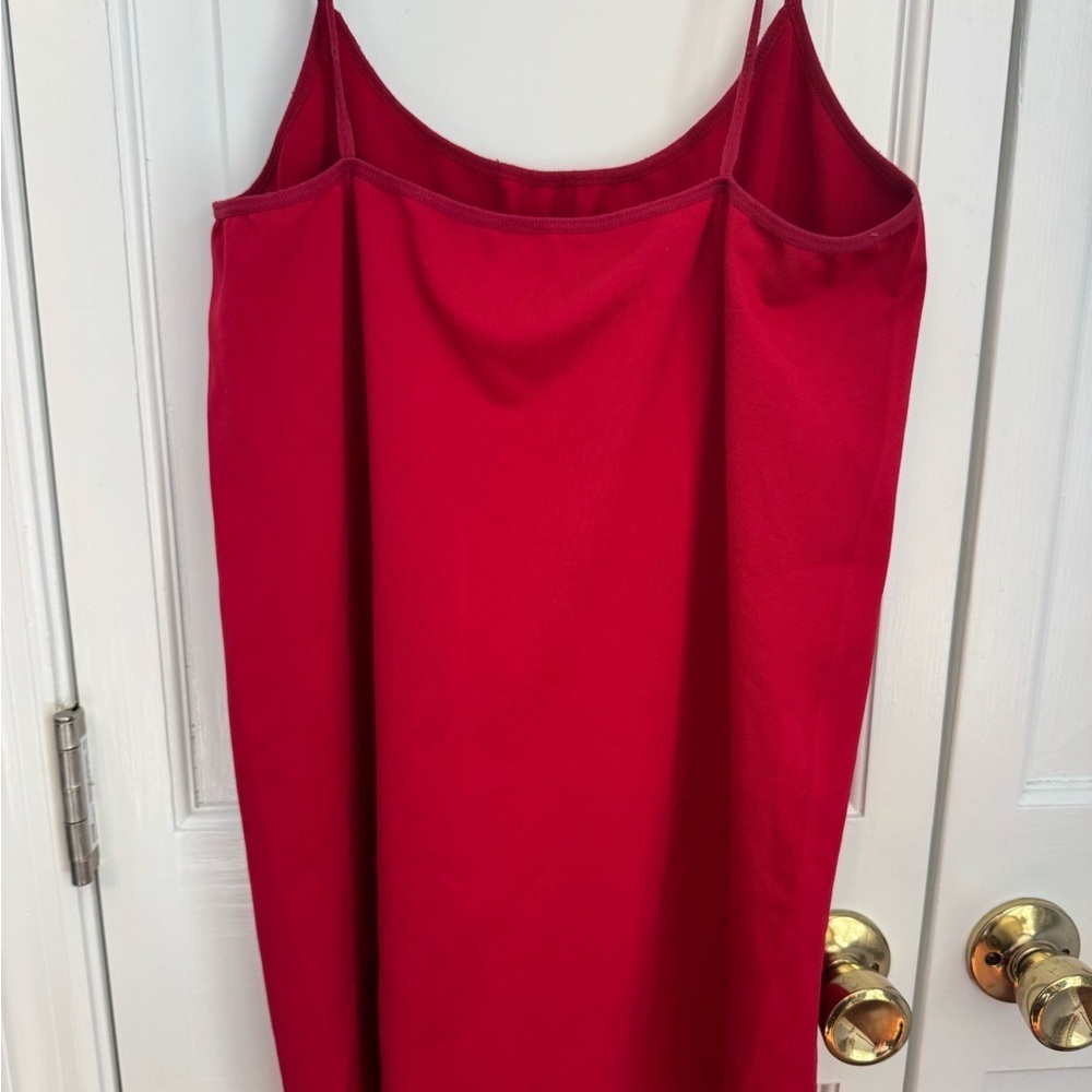 Simple Red tank top, quality material not flimsy. Perfect for layering or alone! - Picture 3 of 6